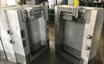 Blow molding molds Injection molding Customized-HUAZHI Mold